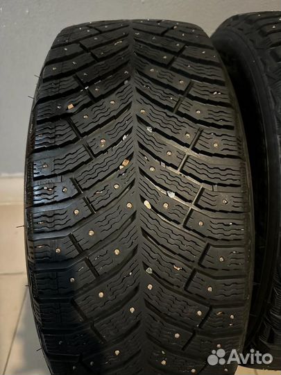 Michelin X-Ice North 4 225/45 R19 96T