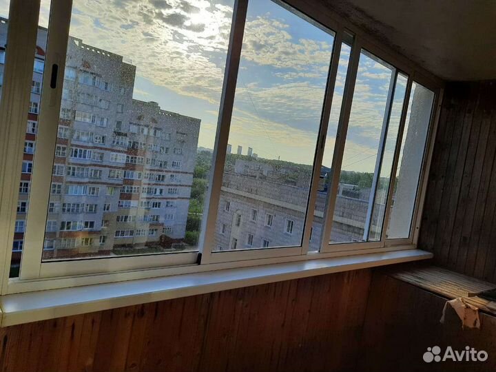 Алюминиевые окна бу на лоджии 594х140см раздвижные