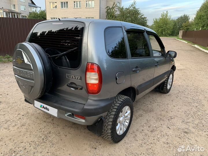 Chevrolet Niva, 2008