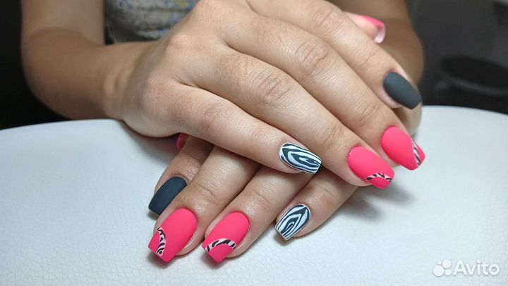 Маникюр, наращивание ногтей