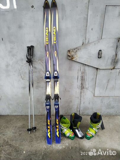 Продам горные лыжи