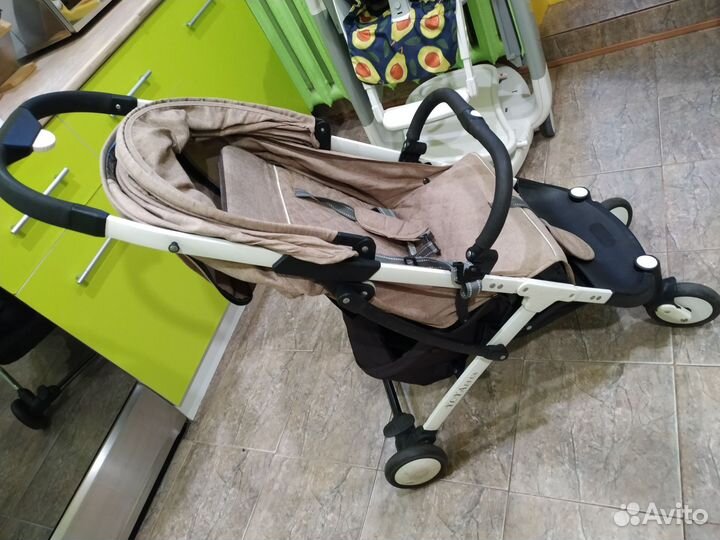 Прогулочная коляска yoya plus