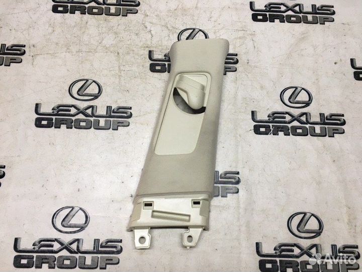 Обшивка стойки правая Lexus Nx300H AYZ15L 2arfxe