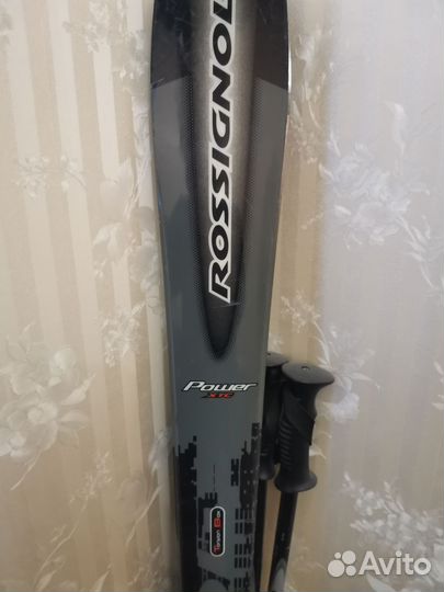 Горные лыжи с ботинками Rossignol