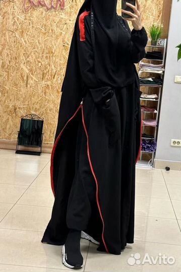 Платье с зуавами