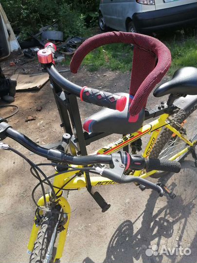 Детское кресло для велосипеда на раму