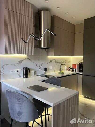 Кухня на заказ / Кухонный гарнитур