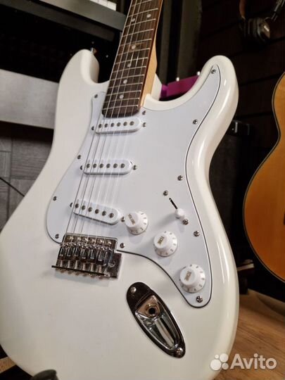 Электрогитара отстроенная + чехол