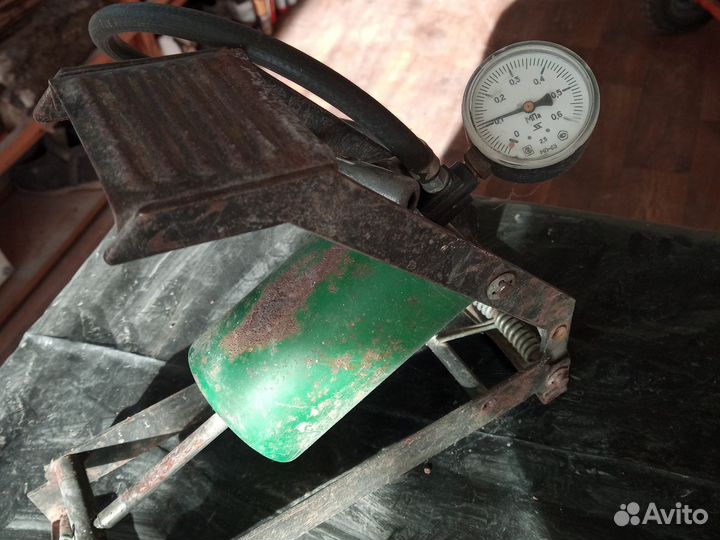 Насос автомобильный ножной