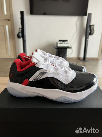 Air jordan 11 cmft low