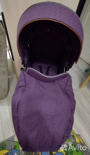 Коляска прогулочная новая