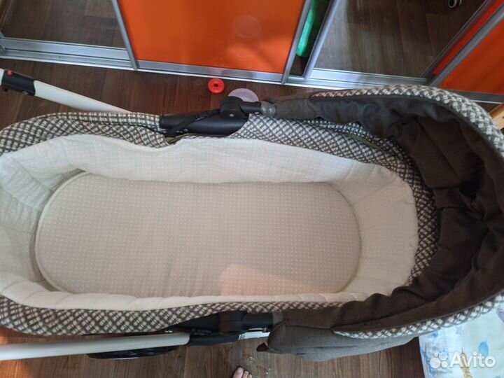 Продается коляска 2 в 1,в хорошем состоянии