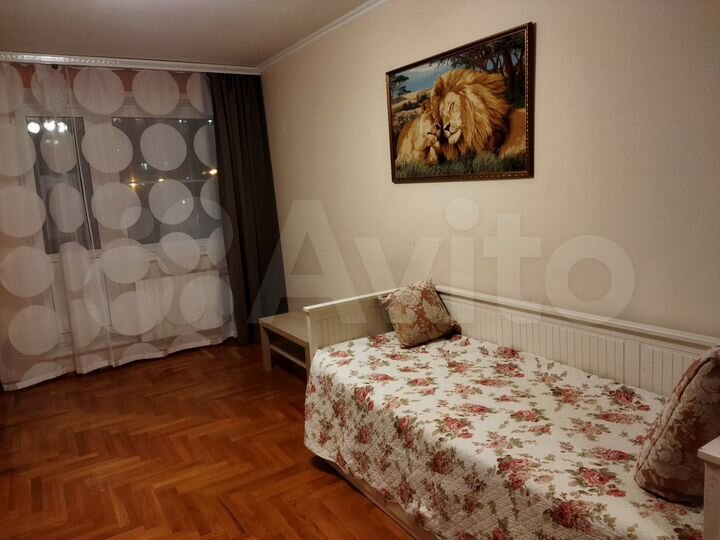 Комната 18 м² в 3-к., 3/17 эт.