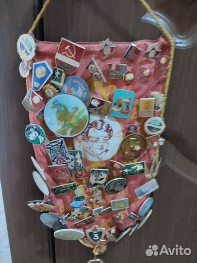 Набор значков СССР монеты СССР два вымпела