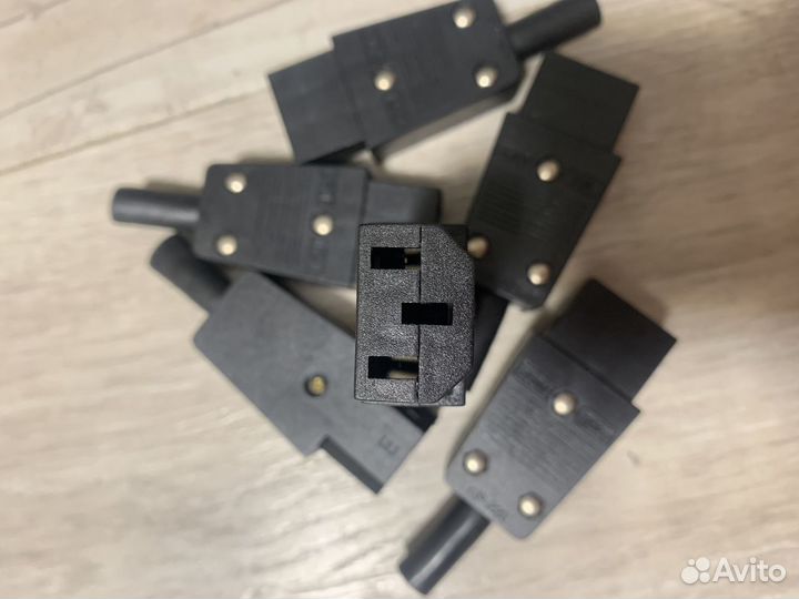 Разъем С13 Вилка С13 Штекер С13 220В 10А