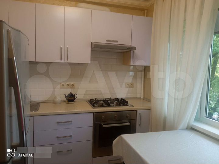 2-к. квартира, 55 м², 3/5 эт.