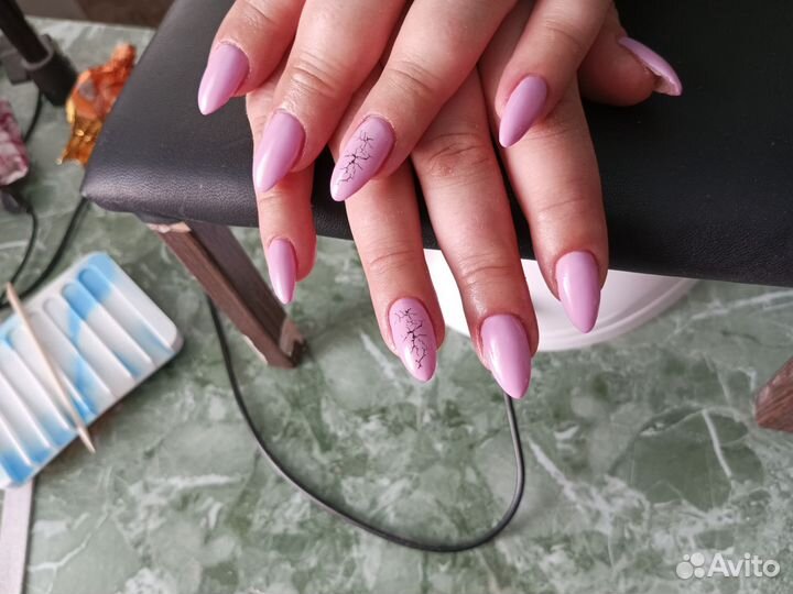 Наращивание ногтей