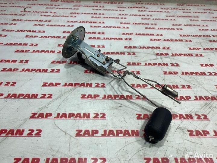 Датчик уровня топлива Toyota Town Ace Noah SR50 3S