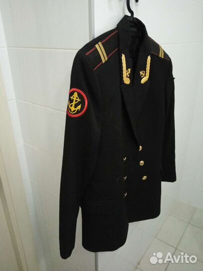 Офицерский парадный китель