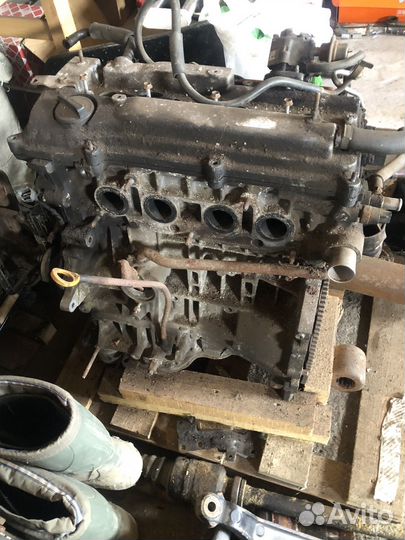 Двигатель 1az fse