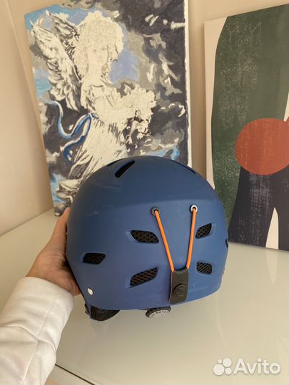 Горнолыжный шлем