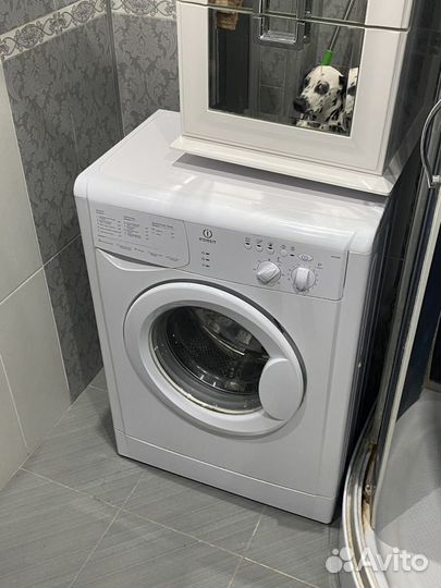 Стиральная машина indesit wisn82