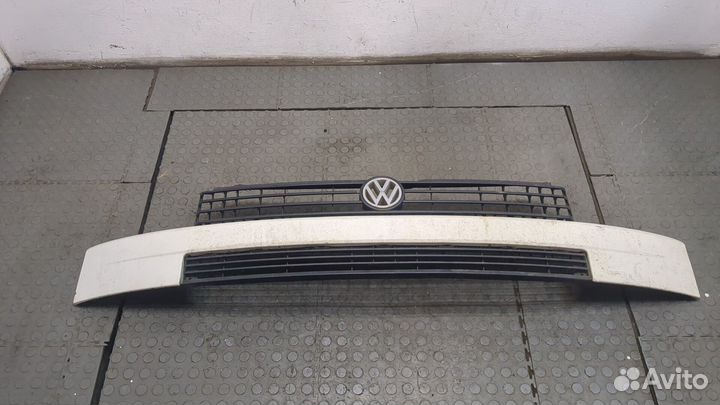 Решетка радиатора Volkswagen Transporter 4, 1999