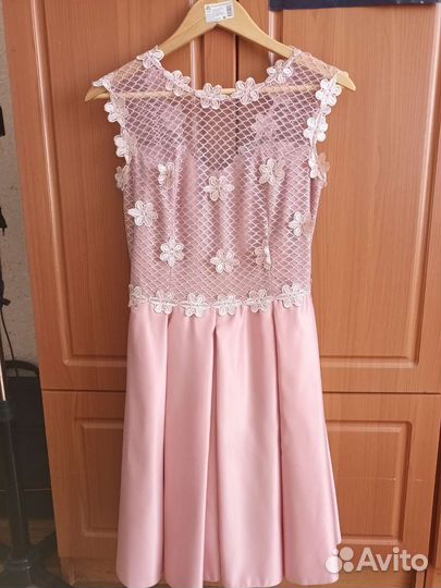 Вечернее платье 46 размера