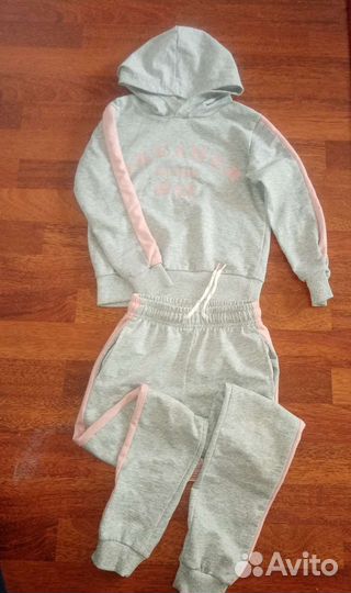 Спортивный костюм для девочки