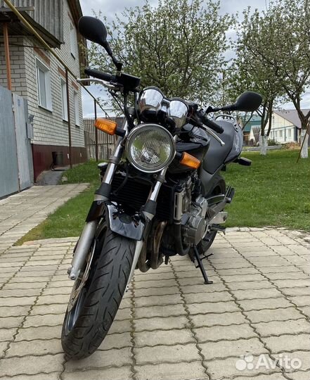 Дорожный мотоцикл