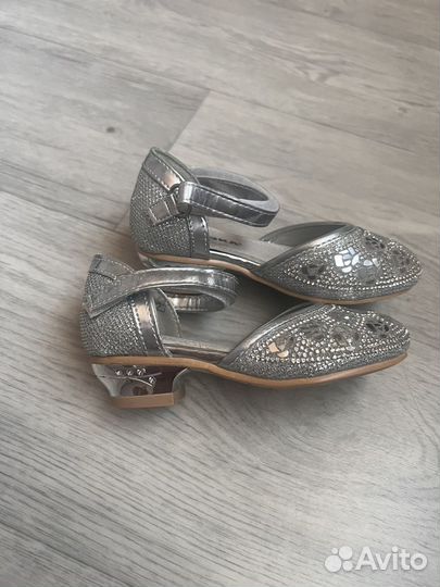 Туфли на девочку