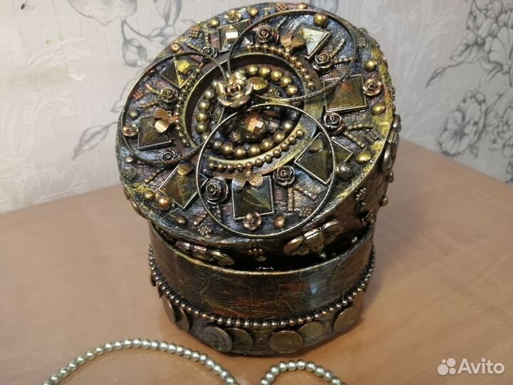 Шкатулка подарочная для мелочей ручной работы