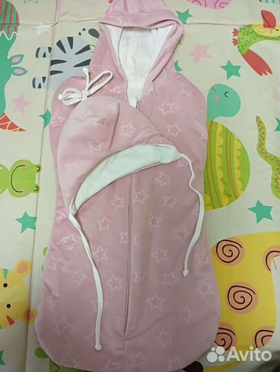 Комплект на выписку для девочки демисезонный