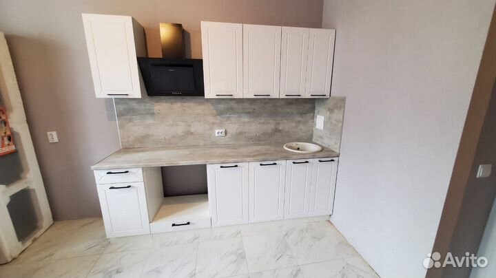 Бюджетная кухня в размер