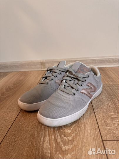 Кроссовки new balance женские