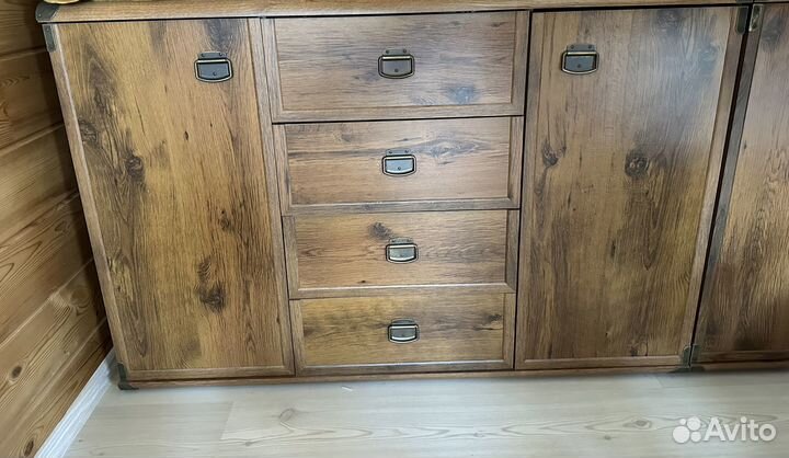 Тумба для одежды