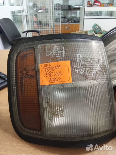 Фара toyota crown