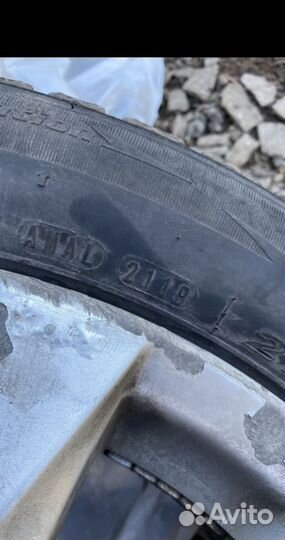 Roadstone Winguard Sport 215/55 R17