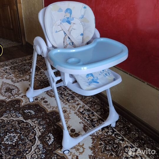 Продам стульчик для кормления
