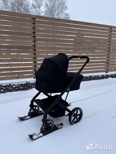 Лыжи полозья накладки на колеса детской коляски