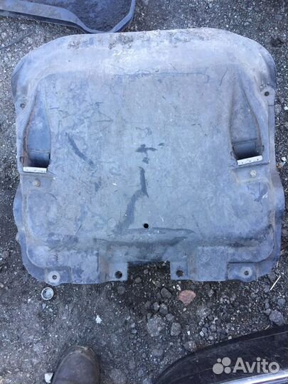 Защита коробки на мерседес W220/W215