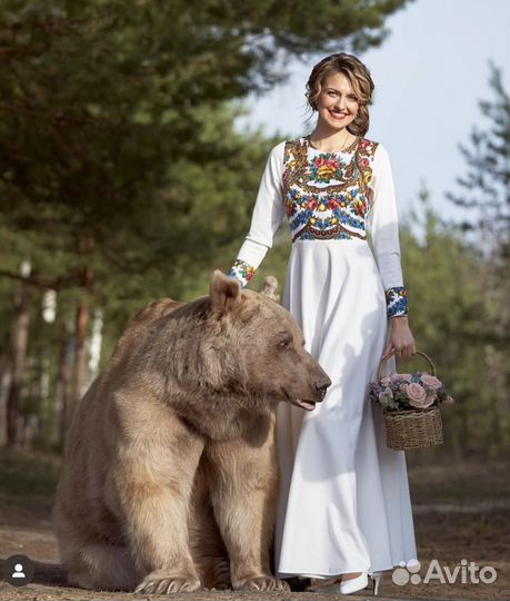 Платье August van der Walz 42-44