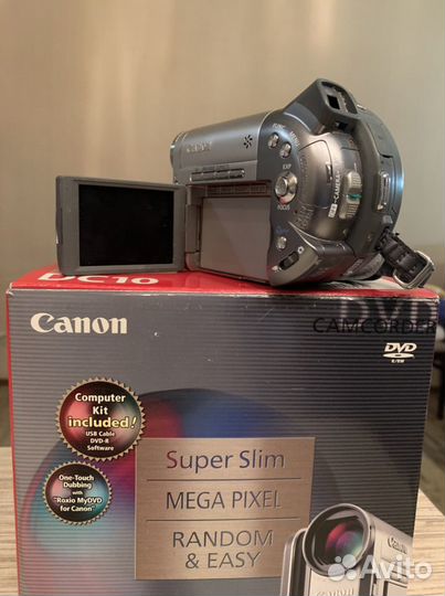 Видеокамера canonDC 10