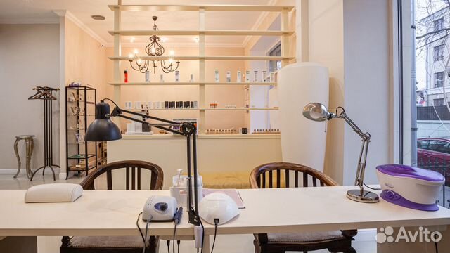 Мастер ногтевого сервиса