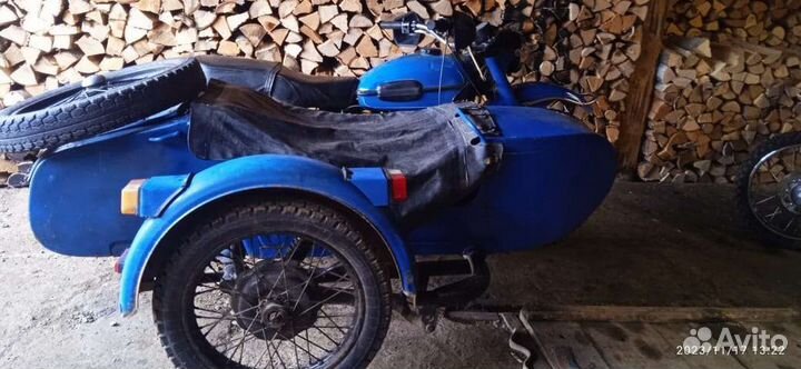 Продам Урал с доками