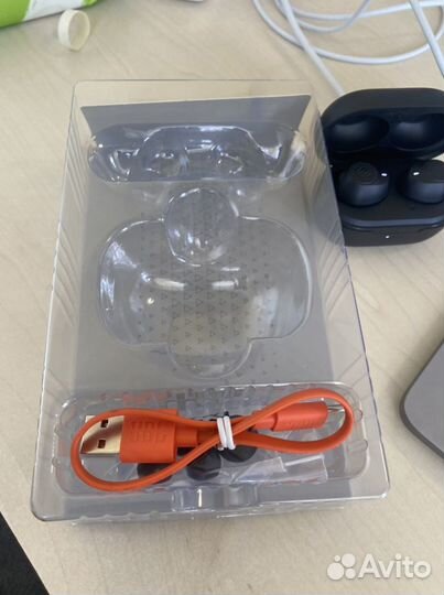 Беспроводные наушники JBL tune 115 tws