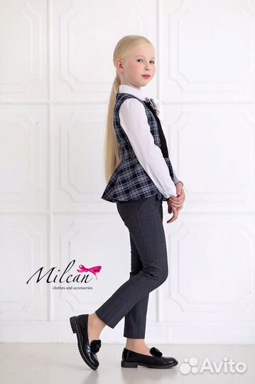 Жилетка для девочки 122-128 размер