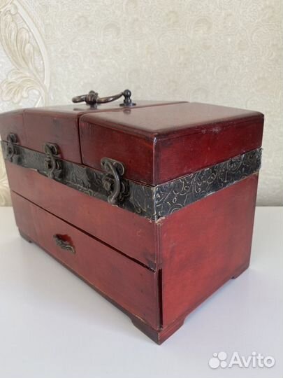 Шкатулка сундук
