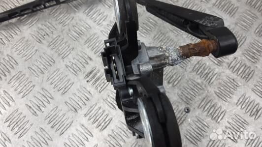 Моторчик стеклоочиcтителя 3-5 mercedes benz E-clas