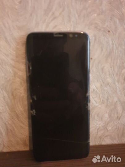 Samsung Galaxy S8, 4/64 ГБ